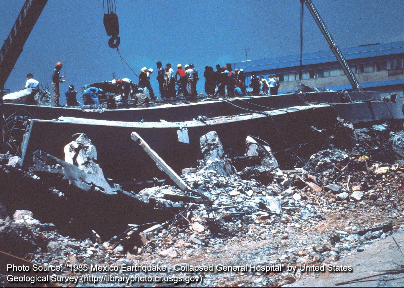 1985_Mexico_Earthquake-Collapsed_General_Hospital